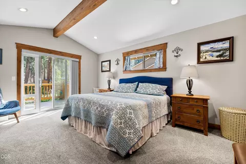 Bedroom - 60134 Turquoise Rd, Bend, OR 97702 photo 1 of 7