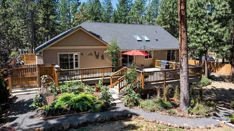 Other - 60134 Turquoise Rd, Bend, OR 97702 photo 3 of 4