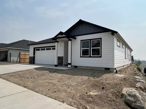 3844 SW Antelope Way #LOT 46, Redmond, OR 97756