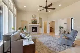 63137 Iner Loop, Bend, OR 97701 photo 12