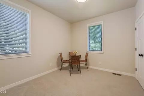 Dining - 63137 Iner Loop, Bend, OR 97701 photo 2 of 2