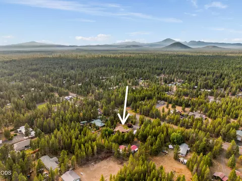 View/Area - 16191 Twin Dr, La Pine, OR 97739 photo 3 of 5