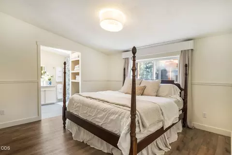 Bedroom - 17265 Canvasback Dr, Bend, OR 97707 photo 1 of 1