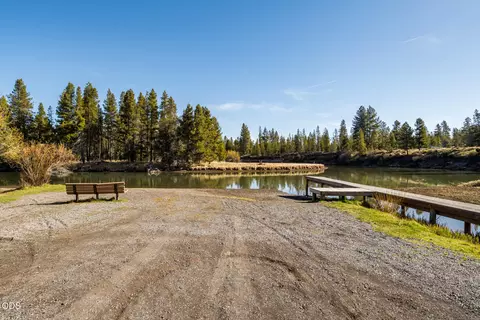 Exterior - 17265 Canvasback Dr, Bend, OR 97707 photo 14 of 16