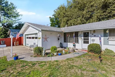 1766 Howell Ave, Medford, OR 97501