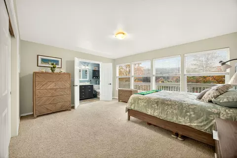 Bedroom - 1550 Panoramic Loop, Grants Pass, OR 97527 photo 7 of 9