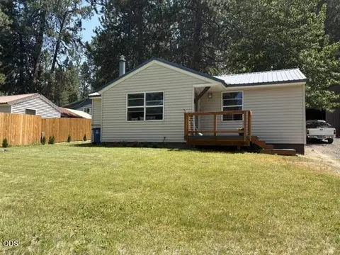 138647 Rhododendron St, Gilchrist, OR 97737