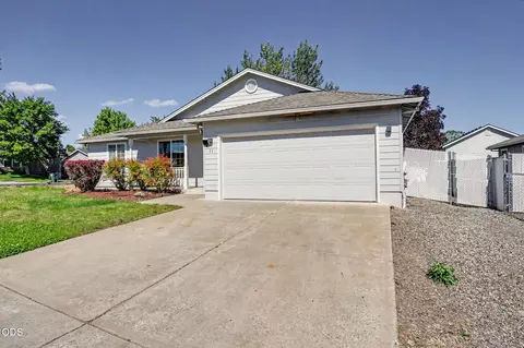 Other - 11 Devonwood Ct, Eagle Point, OR 97524 photo 1 of 9