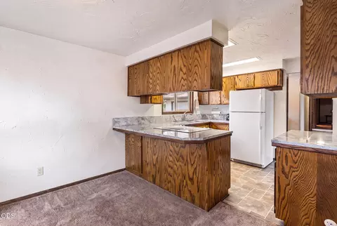 Kitchen - 64699 Mcgrath Rd, Bend, OR 97701 photo 1 of 2