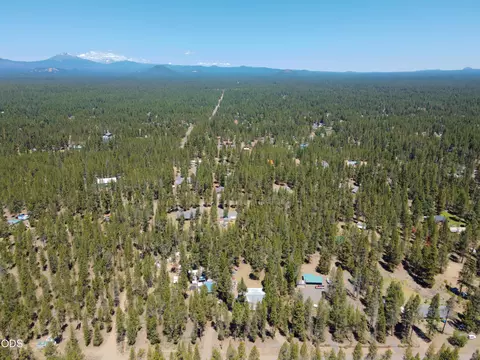 15935 Pine Ln, La Pine, OR 97739 photo 9