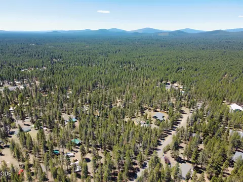 15935 Pine Ln, La Pine, OR 97739 photo 6