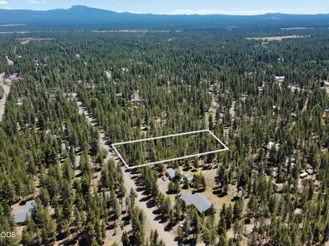 15935 Pine Ln, La Pine, OR 97739 photo 2