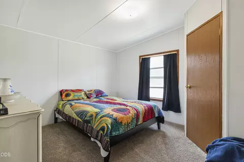 Bedroom - 2806 Front St, Malin, OR 97632 photo 3 of 5