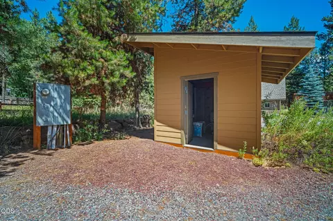 Other - 17075 Pasadena Rd, Bend, OR 97707 photo 16 of 18