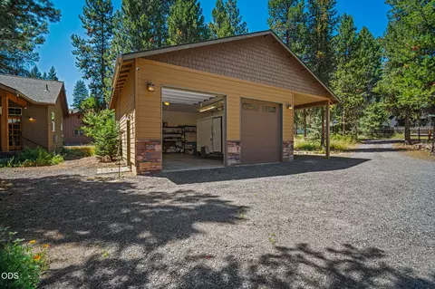 Other - 17075 Pasadena Rd, Bend, OR 97707 photo 14 of 18