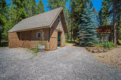 Other - 17075 Pasadena Rd, Bend, OR 97707 photo 17 of 18