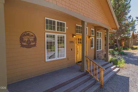 Exterior - 17075 Pasadena Rd, Bend, OR 97707 photo 5 of 18
