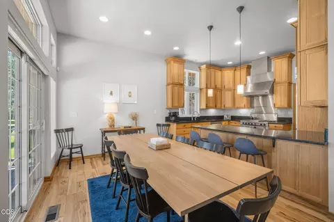 Dining - 17075 Pasadena Rd, Bend, OR 97707 photo 1 of 3