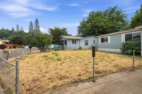 Exterior - 222 Meadow Ln, Eagle Point, OR 97524 photo 1 of 6