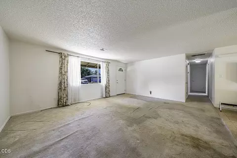 598 Laurel St, Eagle Point, OR 97524 photo 4