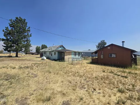 Exterior - 42978 Walnut St, Beatty, OR 97621 photo 6 of 6