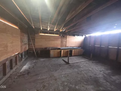 Other - 404 S 1st Ave, Chiloquin, OR 97624 photo 5 of 8