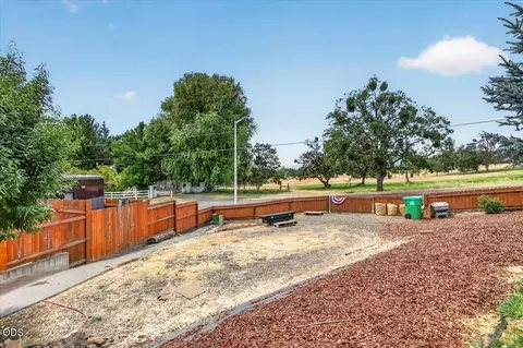 Exterior - 83 Hidden Valley Dr, Eagle Point, OR 97524 photo 11 of 11