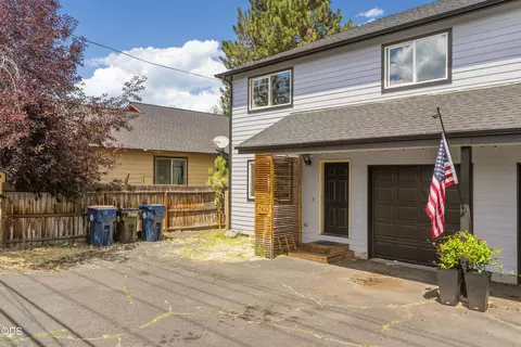 720 E Cascade Ave, Sisters, OR 97759