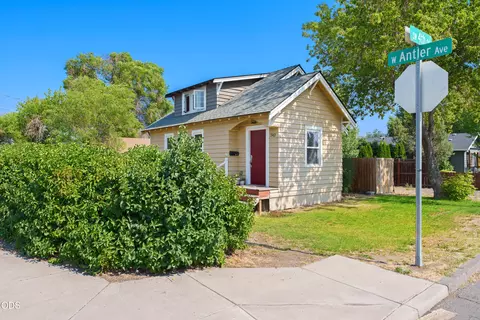 342 W Antler Ave, Redmond, OR 97756