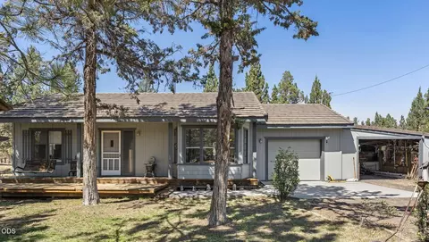 16664 Pine Tree Ln, Sisters, OR 97759