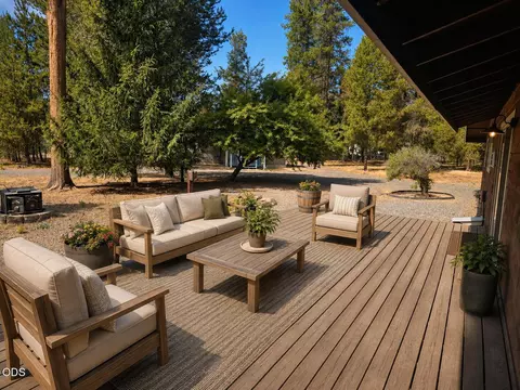 Exterior - 52859 Day Rd, La Pine, OR 97739 photo 11 of 11