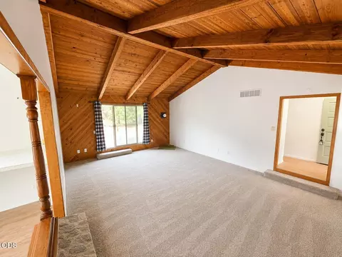 Living - 52859 Day Rd, La Pine, OR 97739 photo 1 of 7