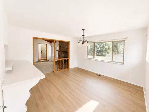 Living - 52859 Day Rd, La Pine, OR 97739 photo 5 of 7