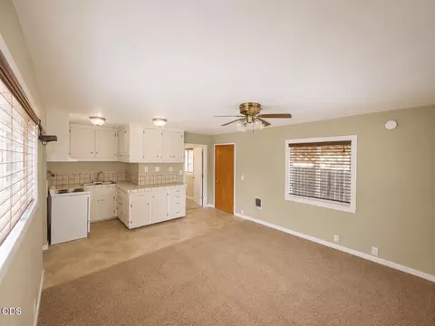 Living - 52859 Day Rd, La Pine, OR 97739 photo 6 of 7