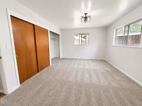 Bedroom - 52859 Day Rd, La Pine, OR 97739 photo 6 of 7