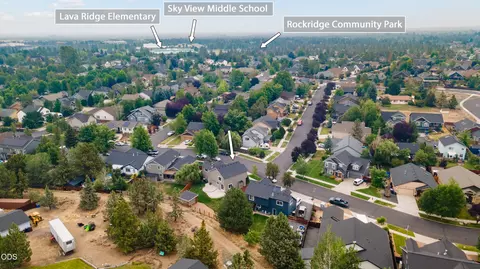 View/Area - 63441 Stacy Ln, Bend, OR 97701 photo 1 of 2
