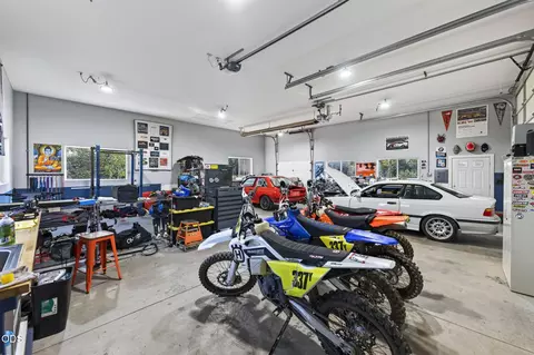 Other - 60835 Jennings Rd, Bend, OR 97702 photo 9 of 17