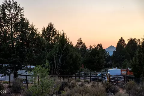 Exterior - 60835 Jennings Rd, Bend, OR 97702 photo 11 of 11