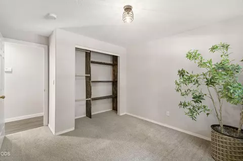 Bedroom - 20618 Daisy Ln, Bend, OR 97702 photo 9 of 9