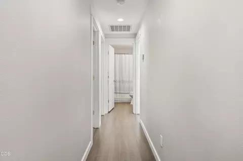 Entry Way - 20618 Daisy Ln, Bend, OR 97702 photo 2 of 3