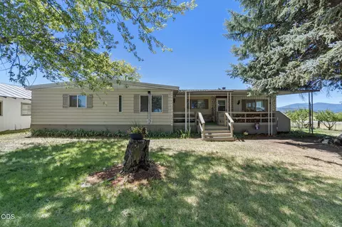 28089 Modoc Point Rd, Chiloquin, OR 97624 photo 3
