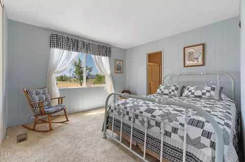 28089 Modoc Point Rd, Chiloquin, OR 97624 photo 34