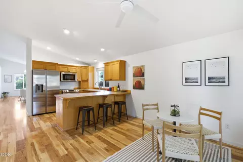 Dining - 62815 Snowcap Ct, Bend, OR 97701 photo 2 of 3