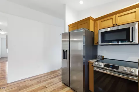 Kitchen - 62815 Snowcap Ct, Bend, OR 97701 photo 3 of 3