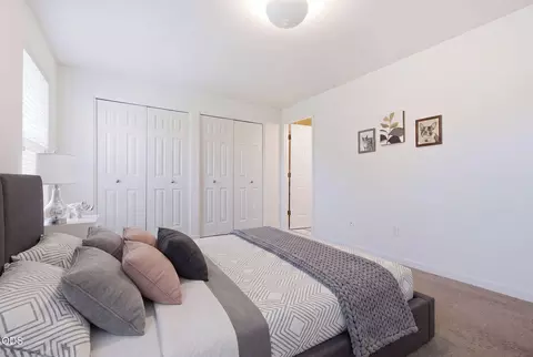 Bedroom - 62815 Snowcap Ct, Bend, OR 97701 photo 2 of 5