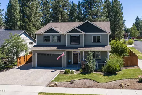 Exterior - 61316 Brianne Pl, Bend, OR 97702 photo 2 of 11