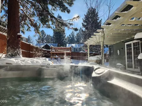 Other - 61316 Brianne Pl, Bend, OR 97702 photo 7 of 10