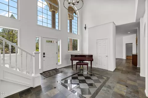 Entry Way - 62354 Erickson Rd, Bend, OR 97701 photo 1 of 2