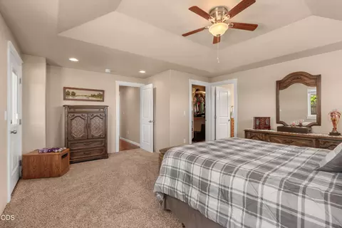 Bedroom - 128 Cedric Ct, Eagle Point, OR 97524 photo 2 of 6