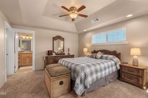 Bedroom - 128 Cedric Ct, Eagle Point, OR 97524 photo 3 of 6
